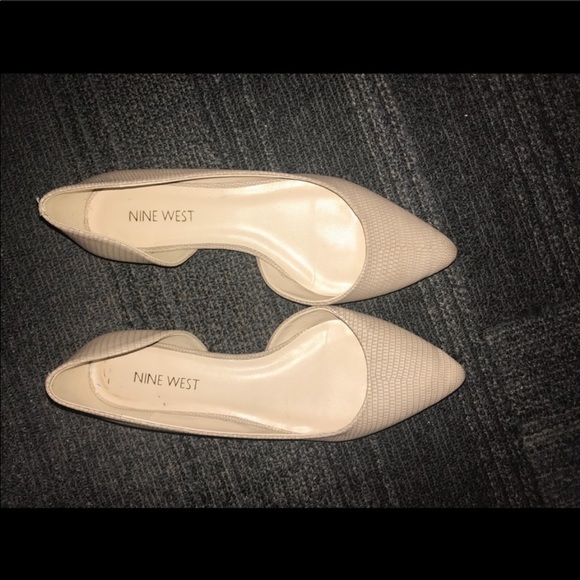 Nine West Shoes - 🥿Nine West nude flats